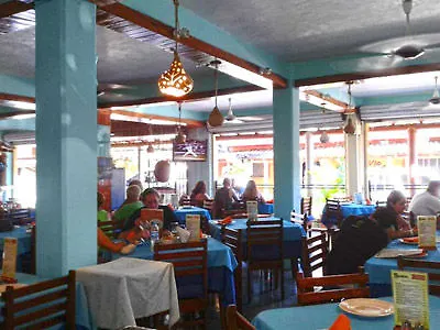 Raul 3 Marias Centro Hotel Zihuatanejo